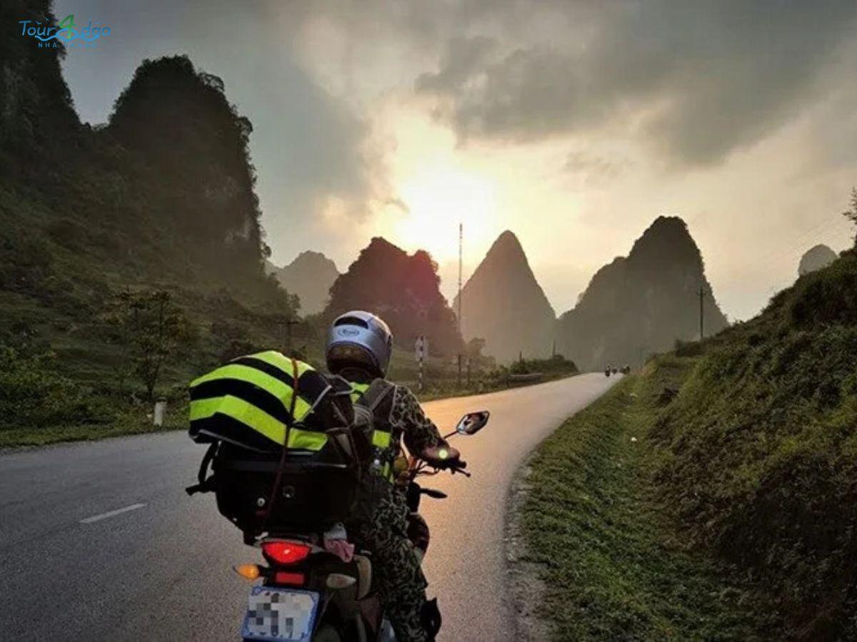 kinh nghiệm du lịch bụi bằng xe máy