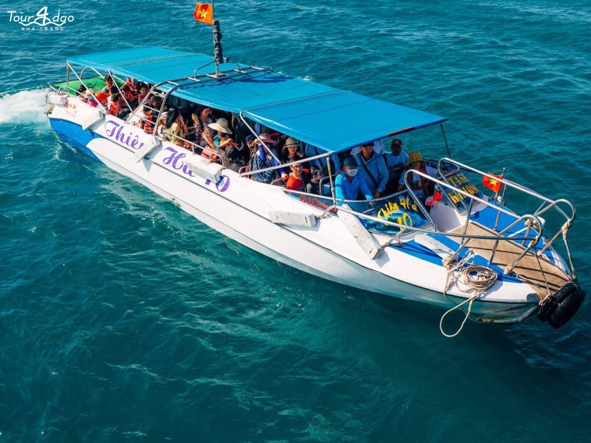 kinh nghiệm thuê cano đi 4 đảo nha trang